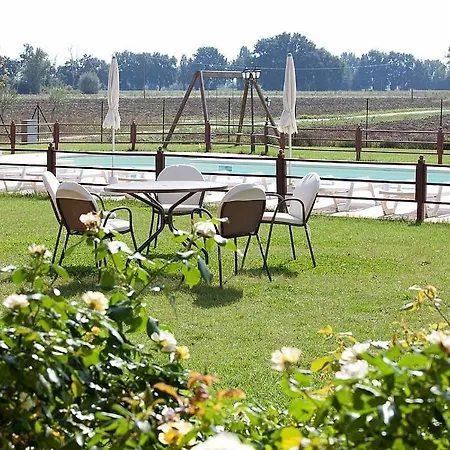 In Cerreto Sleeps 5 With Pool And Air Con Appartamento Cerreto di Spoleto